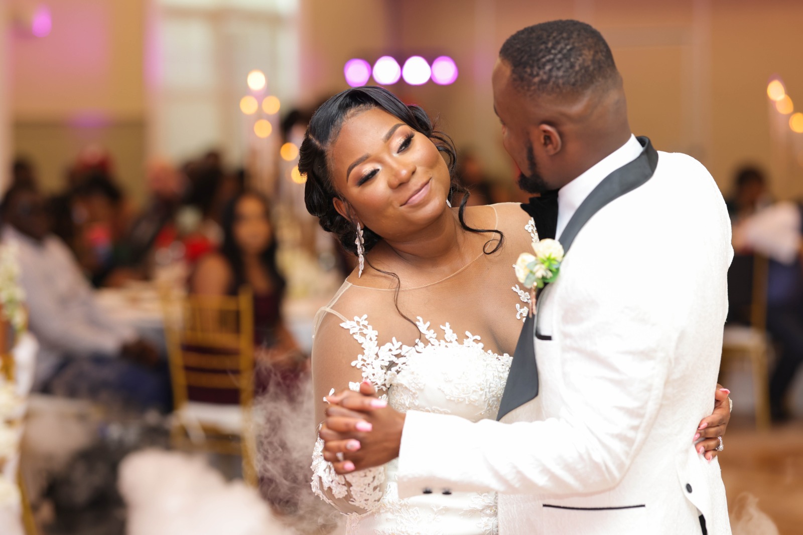 Shantel & Johnry — photo 7