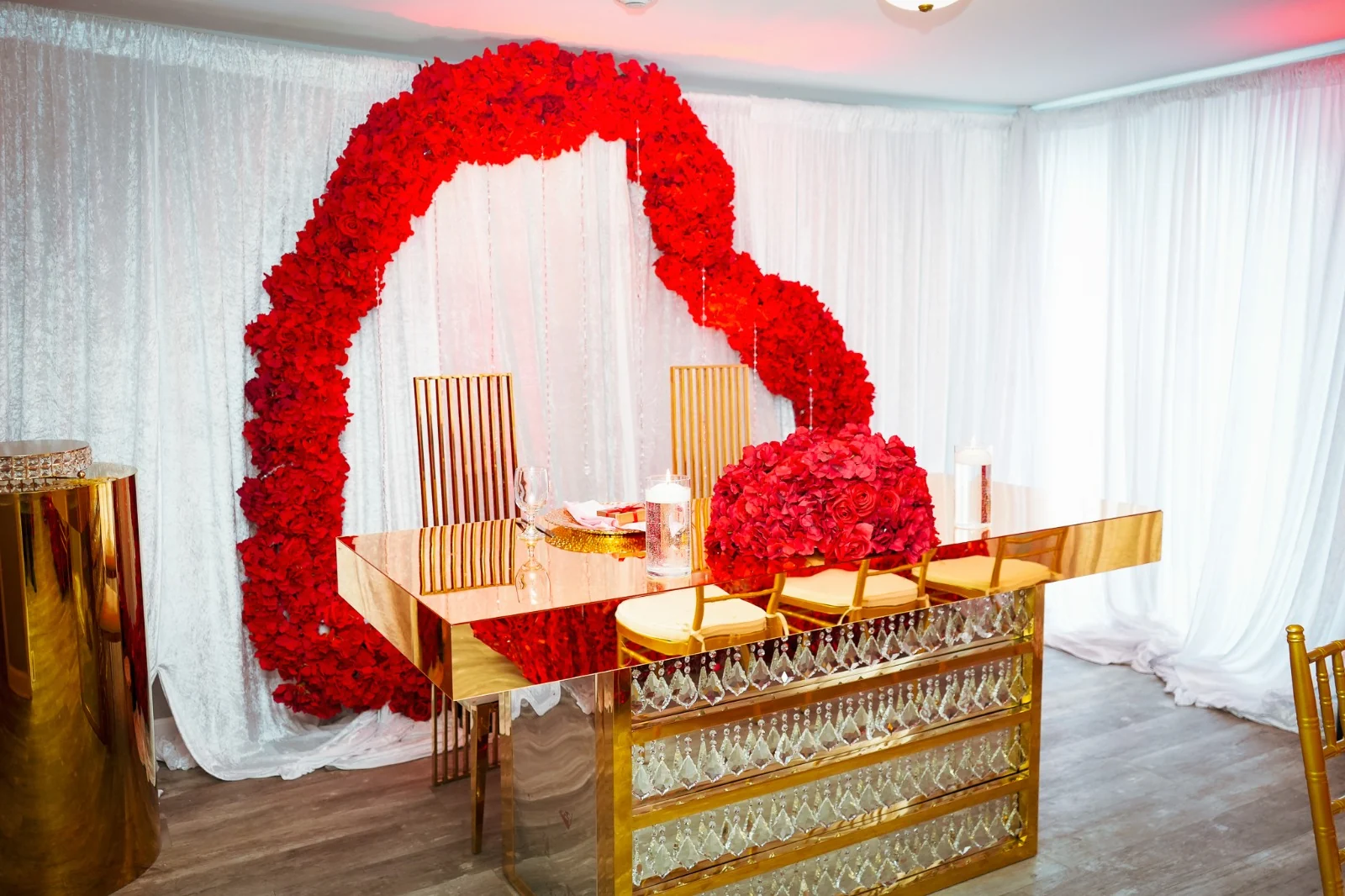A Celebration in Red & White — the finished setting